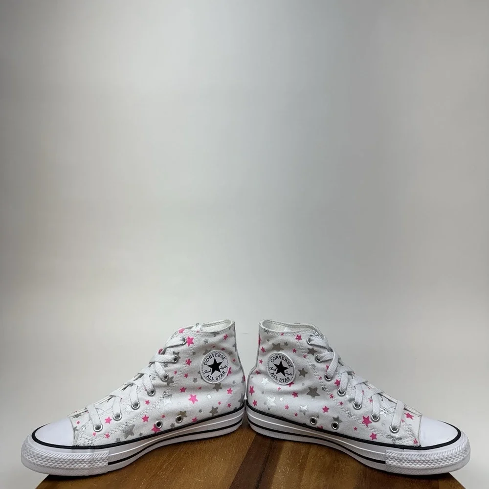New Big Kids Converse Chuck Taylor All Star Mid White Sneakers Size 5 Y